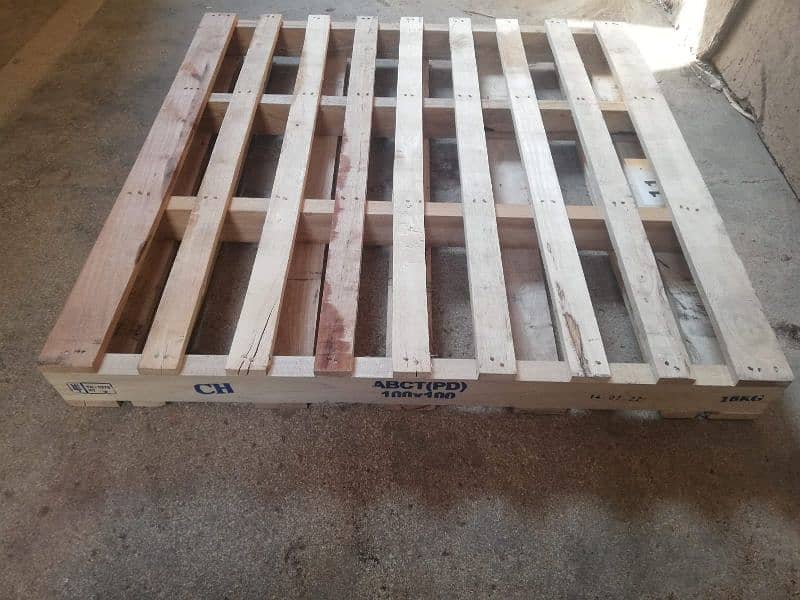 wooden pallet 1