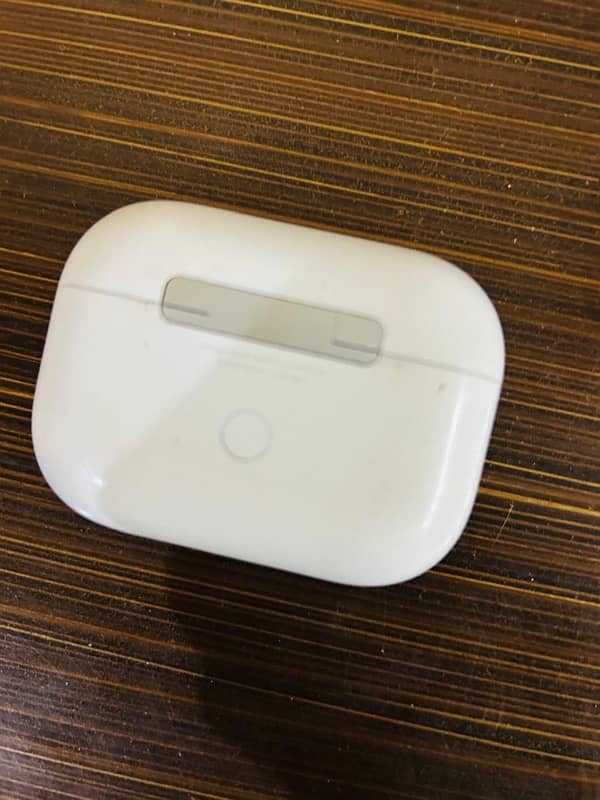 apple AirPods pro 0