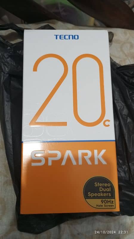 Tecno Spark 20C 128gb/4gb 3