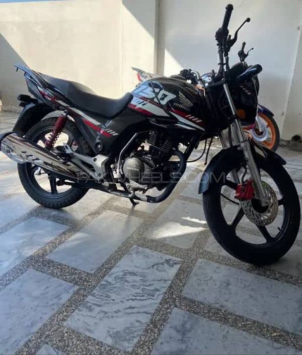 Honda 150f for sale showroom condition 1