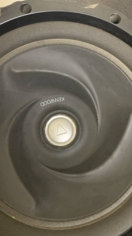 Kenwood Woofer 3