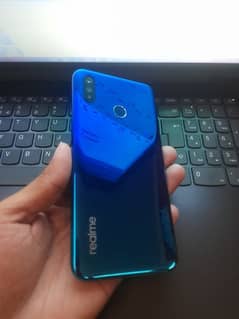 Realme 3 4/64Gb 0