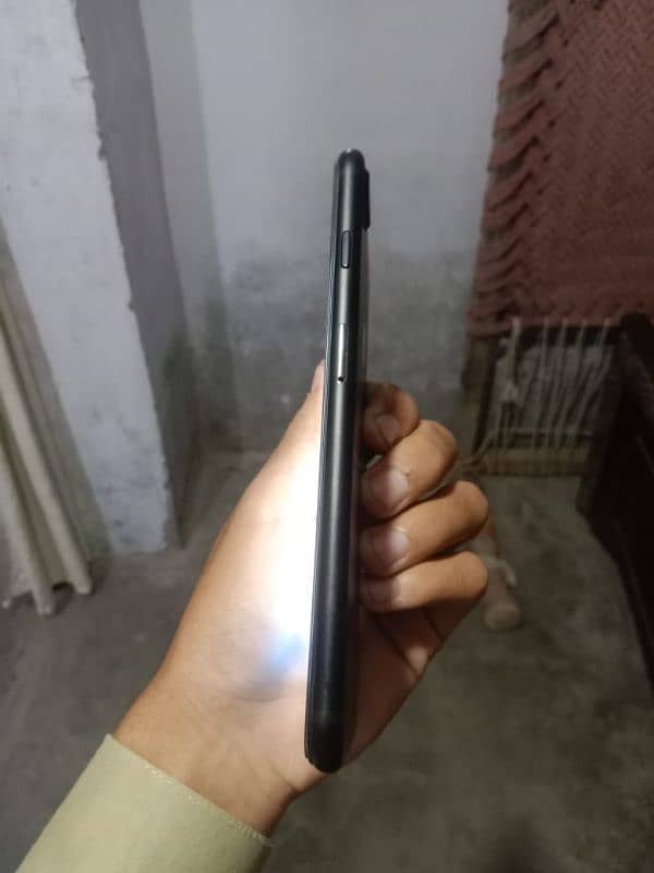 I phone 7+ urgent sale 2