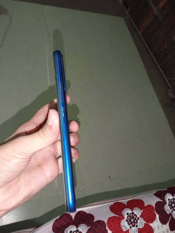 Tecno pop 5 lite 2/32 8