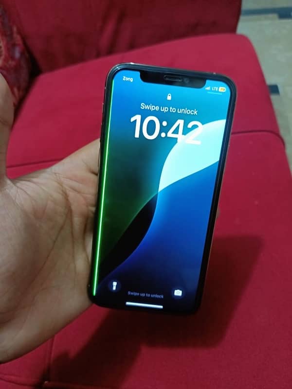 i phone 11 pro PTA 10