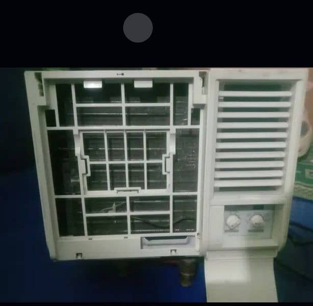 0.75 Ton Air Condition 2