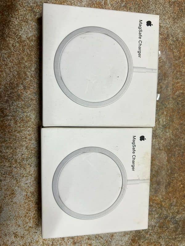 Apple magesafe charger 2