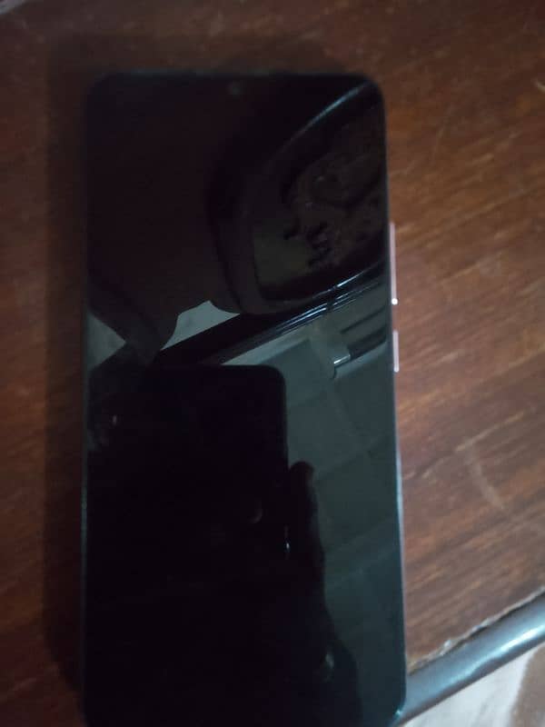 I'm selling my phone 2