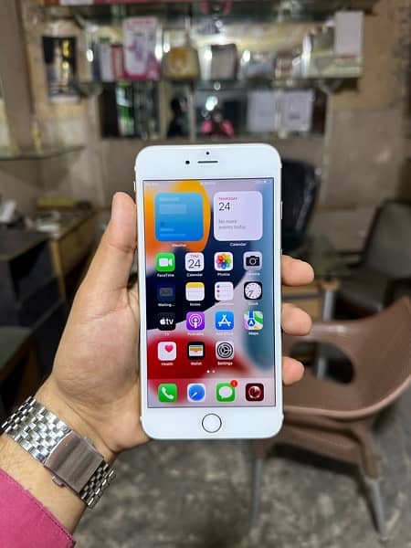 iphone 6s plus  (32Gb)  PTA approved 2