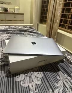 Macbook