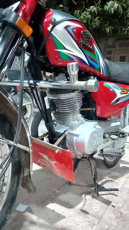 Honda CG125 2023 MODLE 3