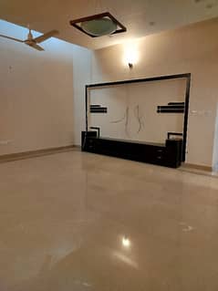 1 Kanal Upper Portion In Model Town For Rent 0