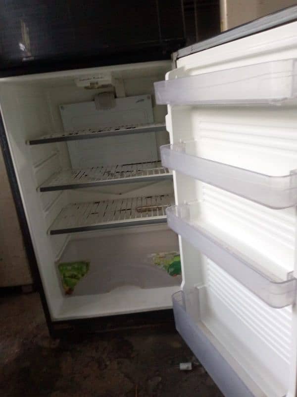 Dawlance fridge all ok 2