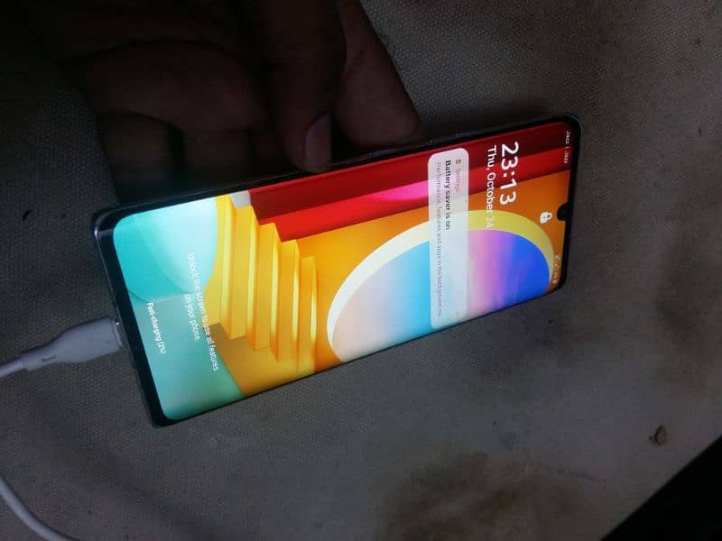 LG Velvet 5G OLED display indsply finger PTA hai. bs back minor break 1