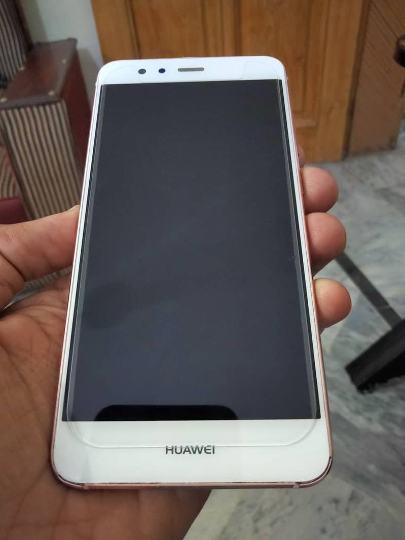 Huawei P10 LITE 1