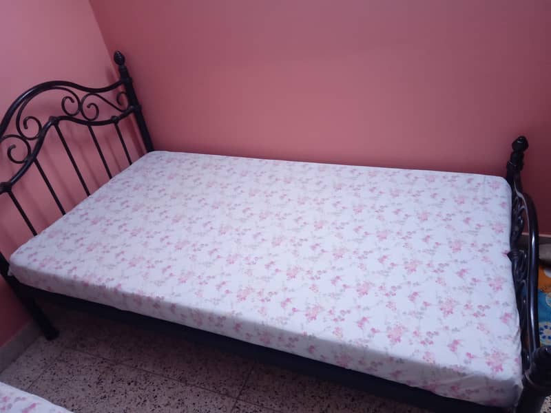 Iron bed - single with commander mattress 1