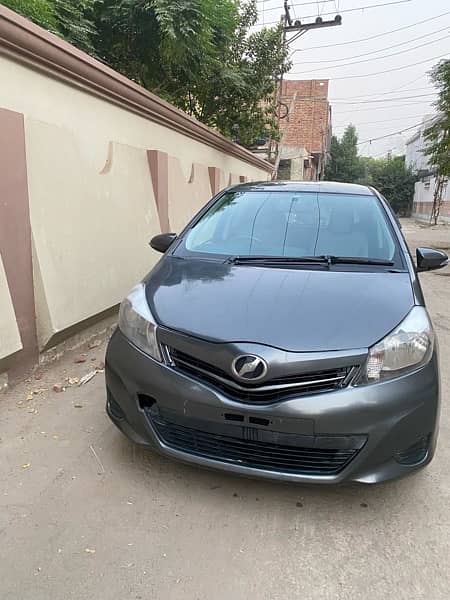 Toyota Vitz 2015 1