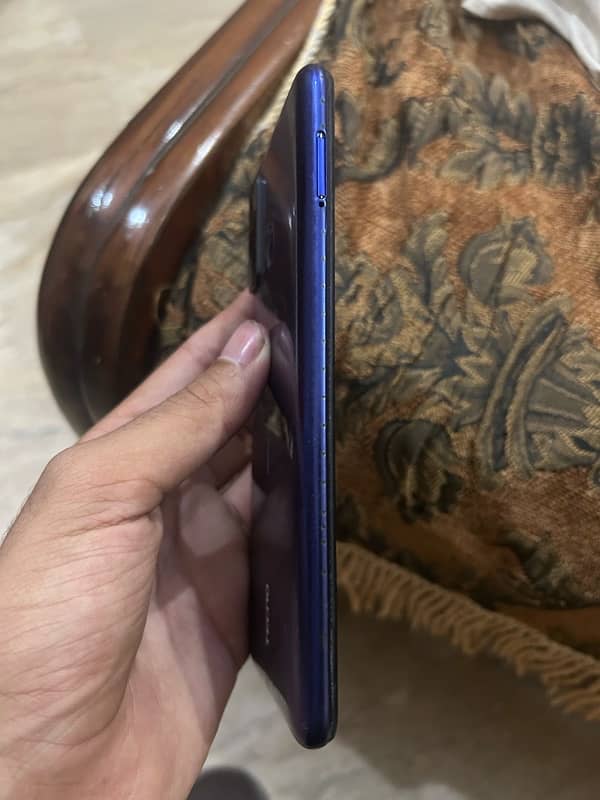 tecno camon 15 (4+64 gb) 6