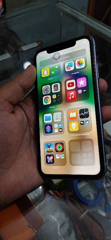 iphone 11 urgent sale need cash 1