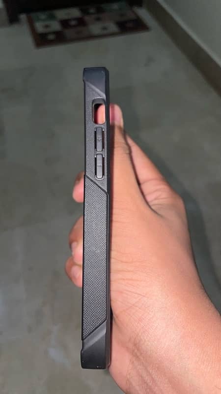 IPHONE 12 PRO CASE 1