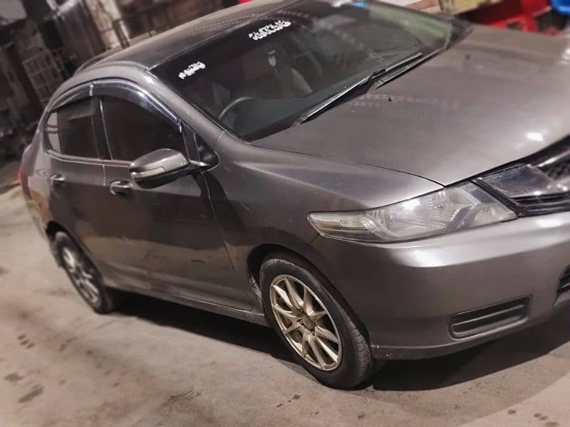 Honda City Aspire 2015 automatic 3