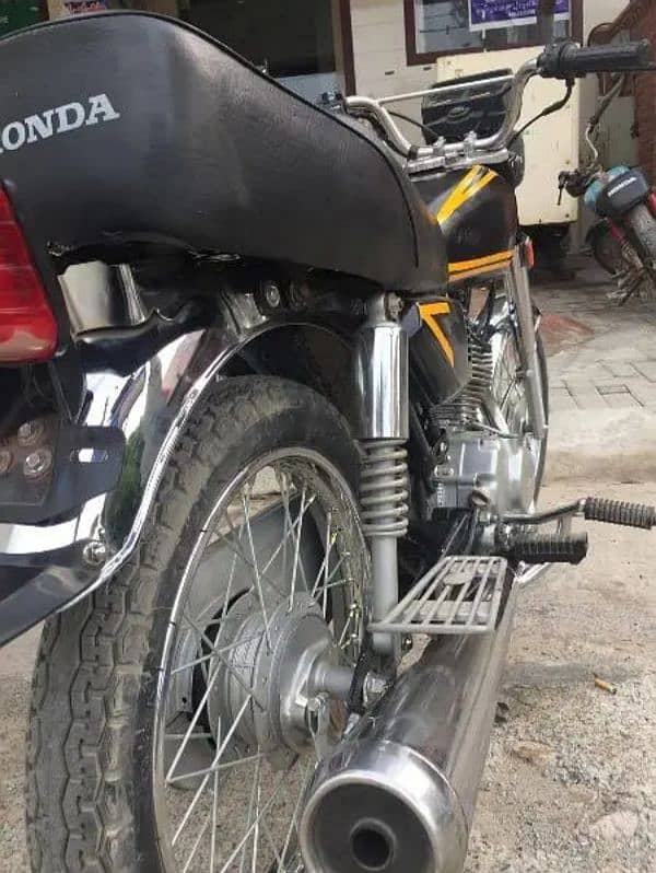 Honda CG 125 1987 3