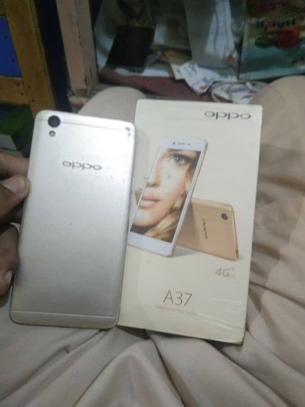 oppo a37 with box 0