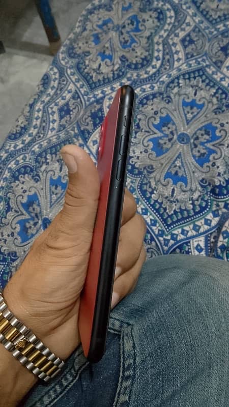 iPhone XR 64 go 7