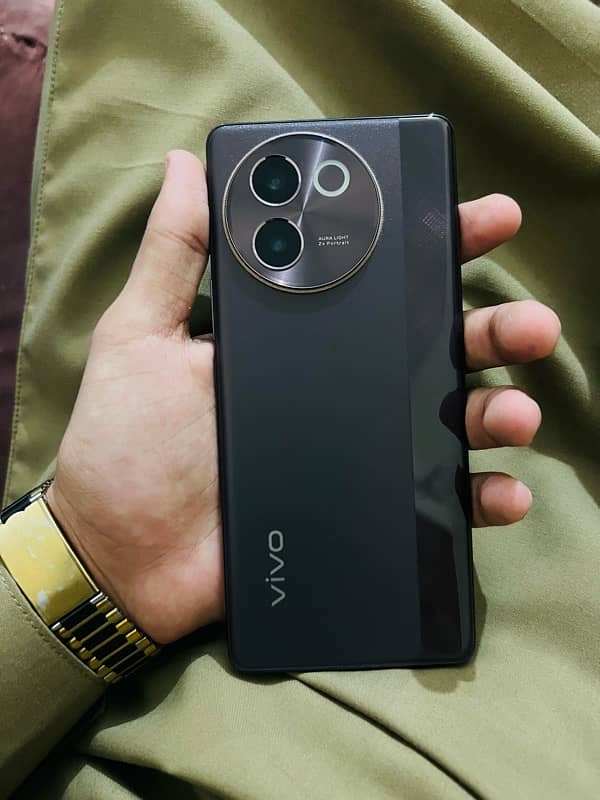 Vivo v30 e 1