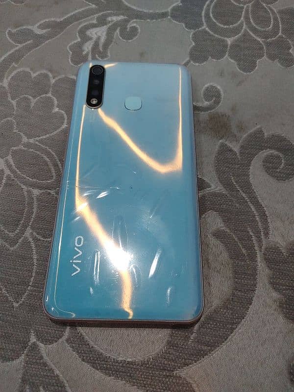 Vivo y19 0