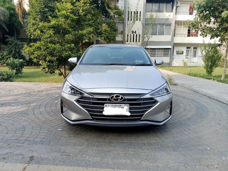 Hyundai Elantra 2024 0