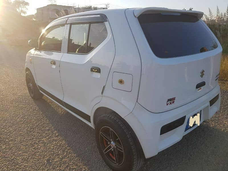 Suzuki Alto 2022 VX Total Genuine Body 2