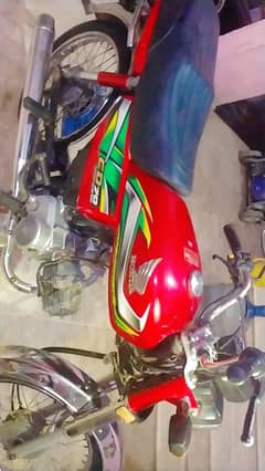 HONDA CD 70 2022 MODEL ALL GENIUNE