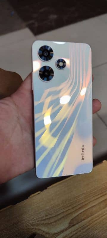 Infinix Hot 30 0