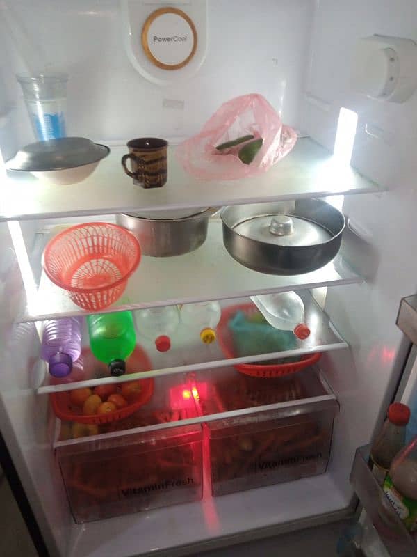 Refrigerator 7