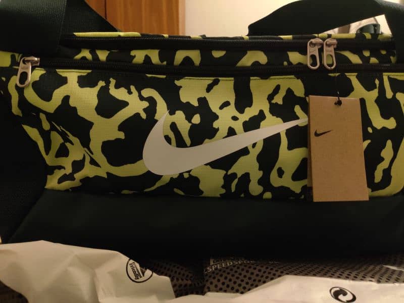 Nike Duffle Bag 41 Liters - Original and Unused 2