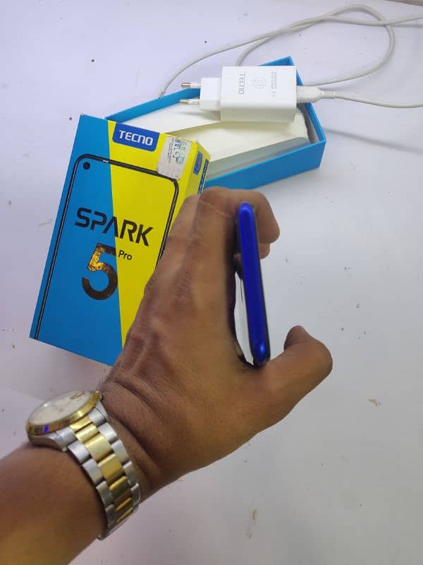 spark 5 pro complete Saman 6