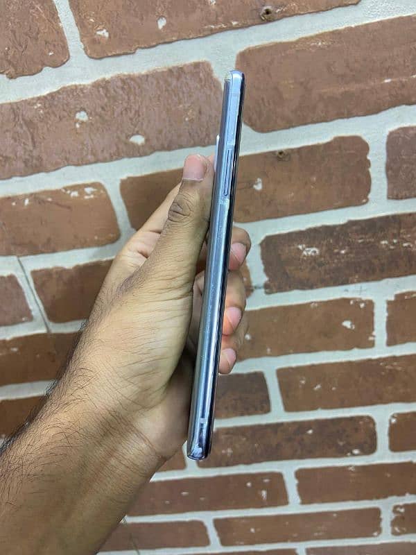 one plus 8t 3