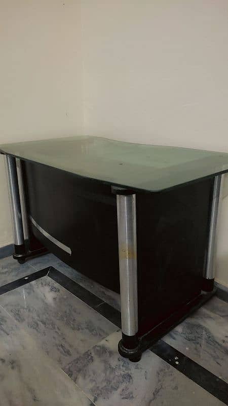 Office table glass top good condition 1