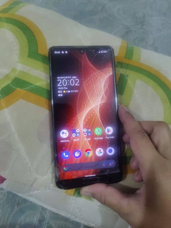 Aquos sharp sense5g 4/64 0