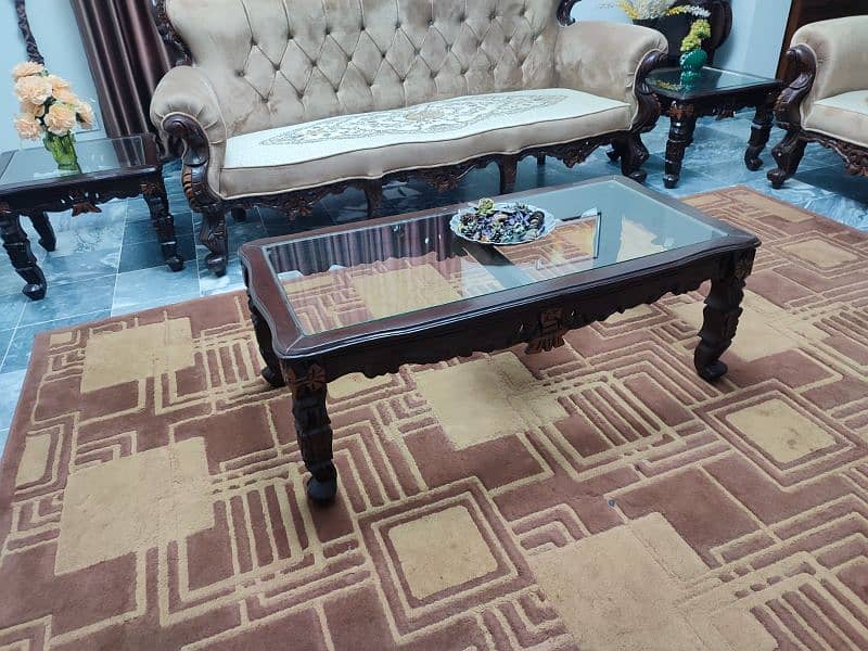 Chinioti Sofa Set 7 Seater / Center Table / 2 Side Tables / Wooden 19