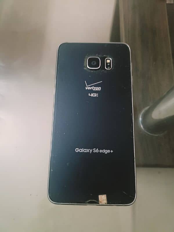 Samsung Galaxy S6 edge plus 1