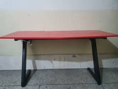 Red Computer Table