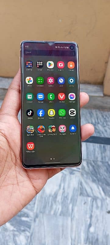 Samsung Galaxy S10 Smartphone With 8/128 Dual SIM PTA Approved Mobile! 4