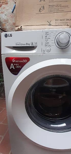 Front load 8kg Automatic Washing Machine 2