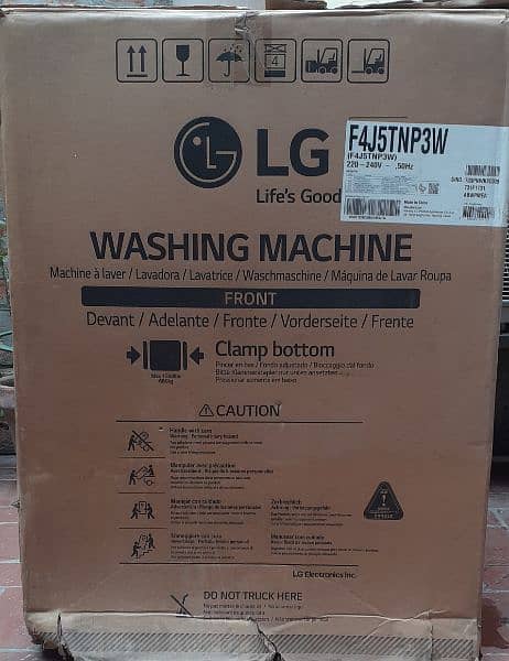 Front load 8kg Automatic Washing Machine 3