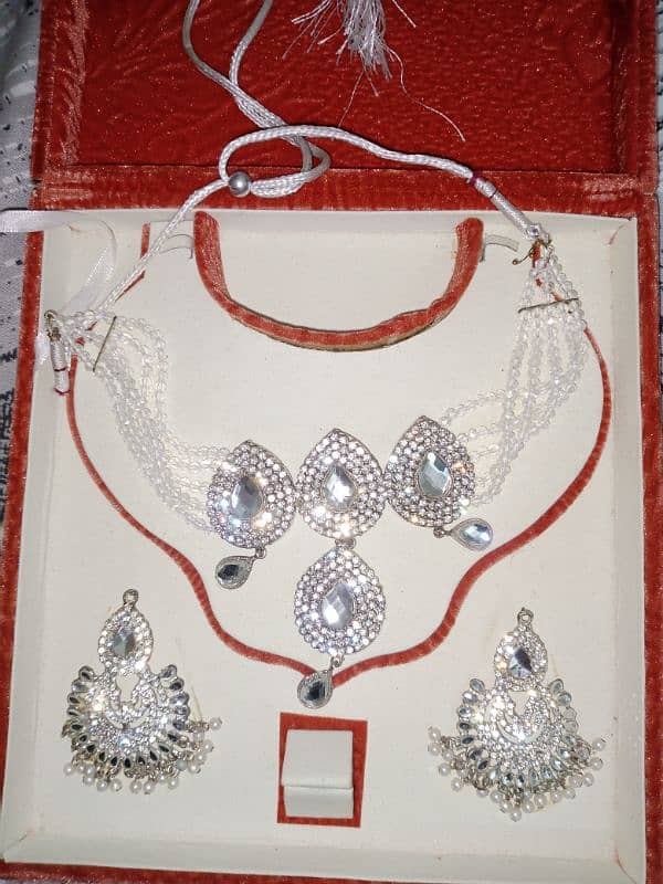 jewellery set 0