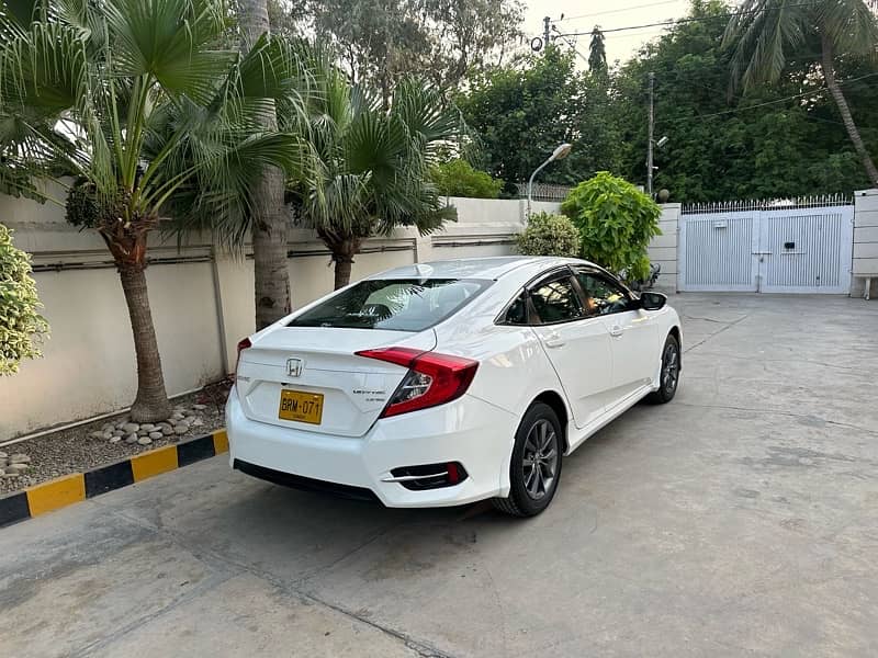 Honda Civic 2020 1.8 Vti Oriel Prosmatec UG NAV 32000km Extraordinary 3