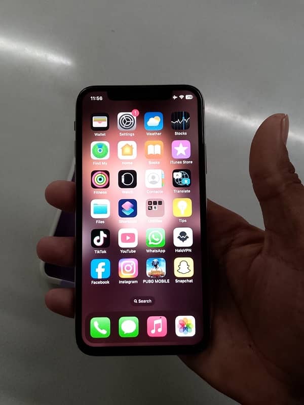 Iphone x 64gb non pta contect watsapp 03094794642 2