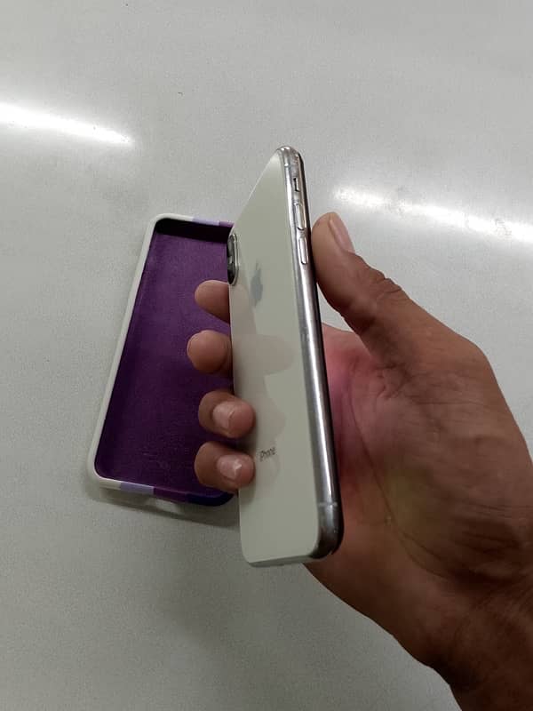 Iphone x 64gb non pta contect watsapp 03094794642 6